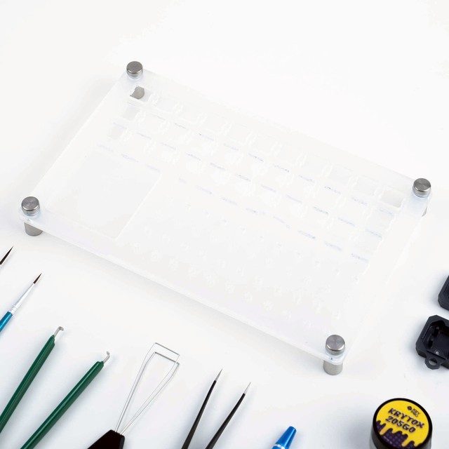 32-Switch Acrylic Lube Station with Switch Opener and Tweezers